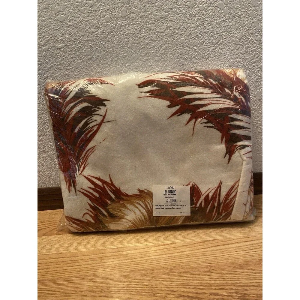 Vtg 70s Lion Cannon 72 x 90 blanket MCM 100% Polyester NIP Made in USA